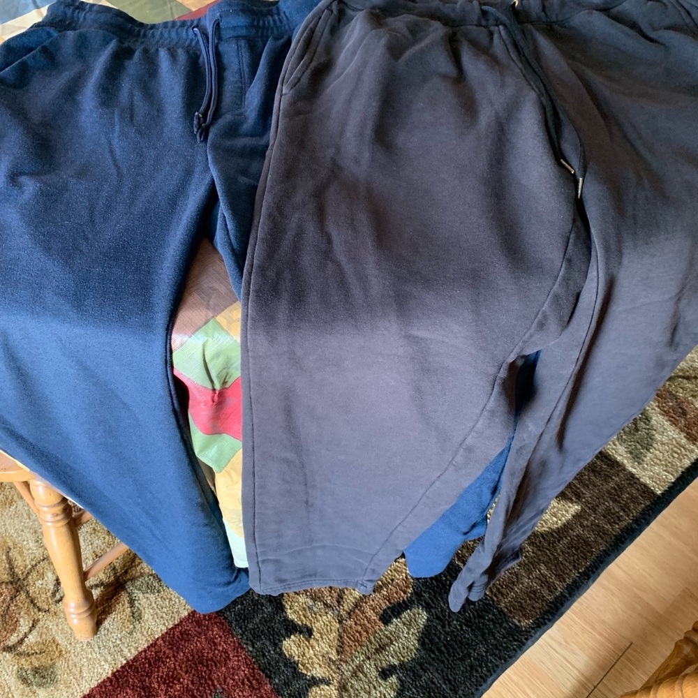 2 pairs of athletic jogging pants joggers men’s size medium